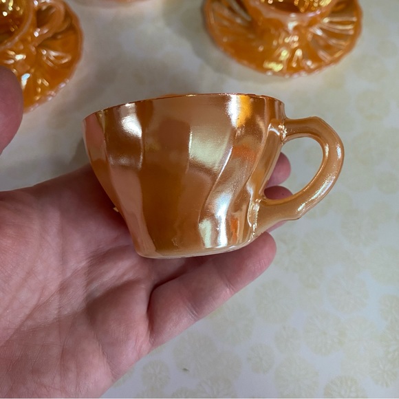 Vintage Fire King Peach Lustre set of 7 mini tea cups & saucers 14 pieces - Picture 4 of 11